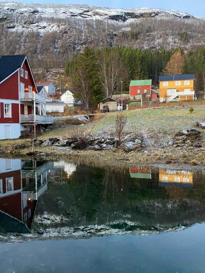House On The Lake Bogen Exterior photo